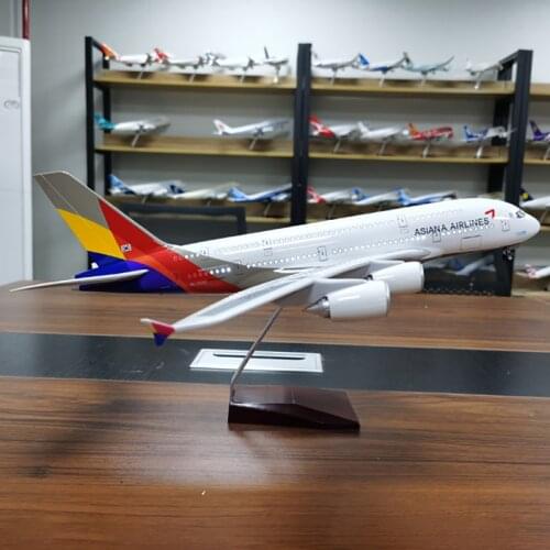 50.5CM 1/160 Scale Airplane Korean ASIANA 380 A380 Airline Model W LED Light &Landing Gears Diecast Plastic Resin Plane Toy Gift