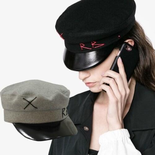 Hat Womens Beret Fashion Solid Color Wool Beret Octagon Cap Spring and Autumn Winter Lady Vintage Duck Tongue Beret Sun Hat