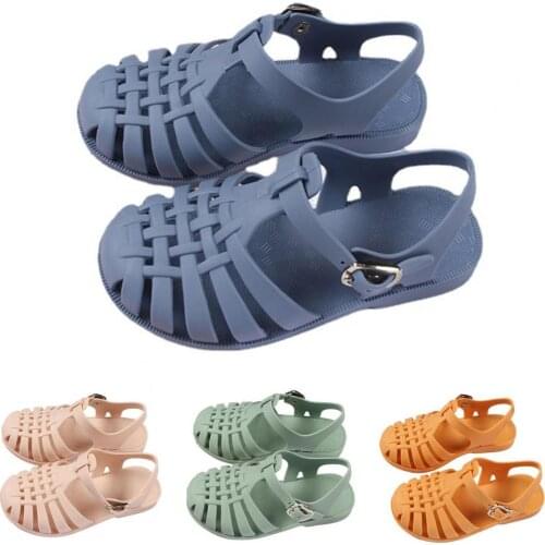 1 Pair New Summer Kids Shoes Hollow Out Breathable Unisex Boys Girls Solid Color Sandals Size 14/15/16/17 for Going Out