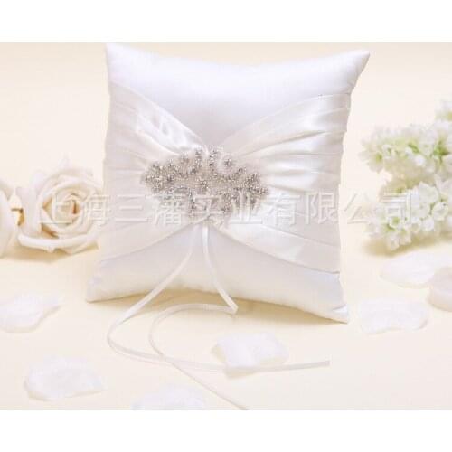New arrived Beads crystal Ivory Satin Wedding Ring Pillow Wedding Decorations Stuff Accessories