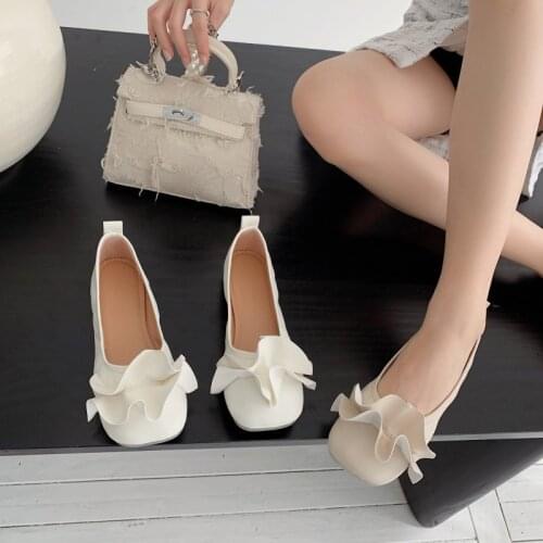 Designer Ruffles flats woman ballerina shallow slip on loafers sneakers women shoes square toe soft pu leather moccasins femme