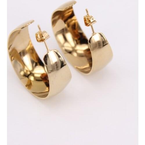 Fine throwing studs earrings shining Stainless steel female jewelry 2021 Hot Gifts Lightweight and comfortable to wear SL221