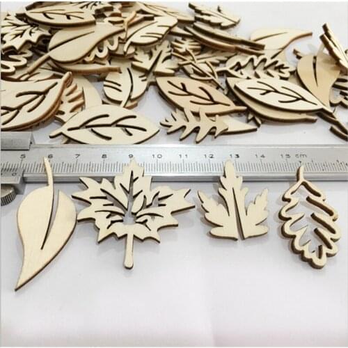50pcs Mix Leaf Wood Sewing Home Decoration Scrapbooking Crafts Supplies Handmade Leaves Art DIY Graffiti Button
