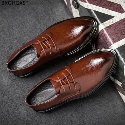 Italian Dress Shoes Mens Fashion Brown Party Shoes for Men 2021 Oxford Height Increase Shoes Men Zapatos De Mujer Zapatos Scarpe