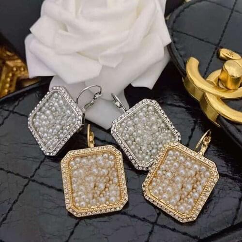 Hot Brand Yellow Gold Color Fashion Jewelery Woman Pearls Earrings Party High Quality Chain Pearls Studing Jewelry