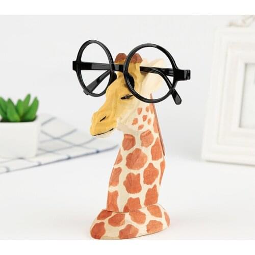 Wood Hand Carved Eyeglass Holder Handmade Nose Giraffe Stand for Office Desk Home Decor Gifts