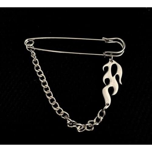 Y2K Flame Brooch Unisex Goth Halloween Punk Style Gold Black Pendant Rock Chain Jewelry Accessories Brooch