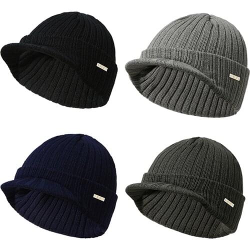 2021 Fashion Men Womens Hat Autumn Winter Casual Solid Unisex Stripe Knitting Soft Warm Visors Peaked Cap Sport Skiing Caps