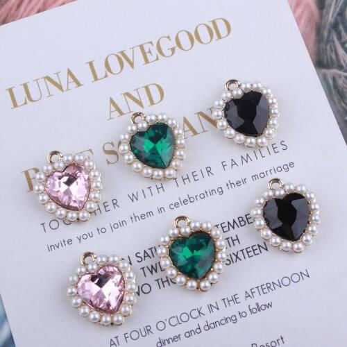 Free Shipping 30PCs 18*21MM Lovely Crystal Rhinestone Heart Charms with Pearl Paved DIY Jewelry Findings Gold Tone Alloy Charm