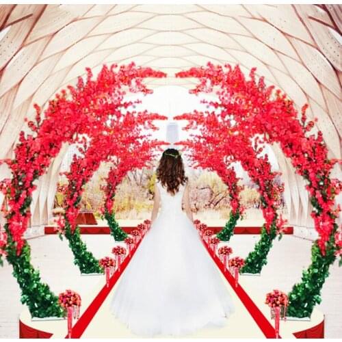 New wedding arch frame road lead Chinese style iron crescent road to wedding stage background set moon props