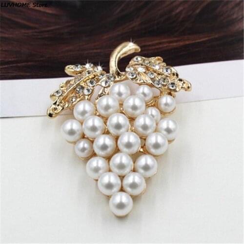 Grapes Brooches Scarf Buckle Pins Gold-color Imitation Pearl Brooch Rhinestone For Wedding Bridal Dresses Clip