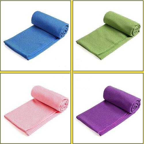 Yoga mat drape Non-slip yoga fitness blanket towel Non-slip environmental protection yoga towel PVC straight line dot yoga drape