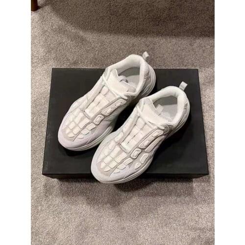 Fashion Shoes Bone Runner Sneakers Mixed White Retro Hand-cut Sewn Classic Skeleton Leather Appliques