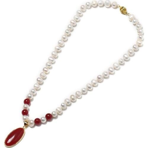 Fashion Chain Pearl Necklace For Women Pearl Charm Red Chalcedony Pendants Necklaces Choker Chain Jewelry Gold Color