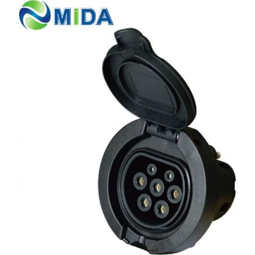 IEC 62196-2 Type 2 Female EV Socket 16A 32A Car Inlet For Electric Car Charging