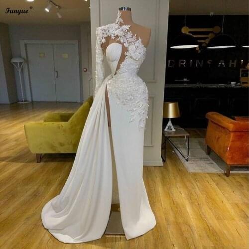 2021 Exquisite Lace Flowers White Formal Evening Gowns High Neck One Shoulder Dubai Long Sleeve Prom Dresses Mermaid Split