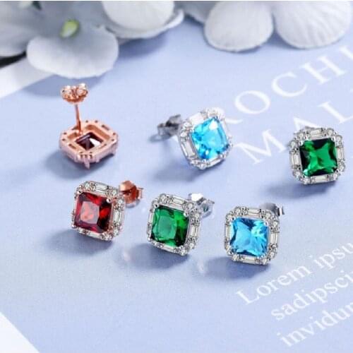 Fashionable retro emerald full diamond lady earrings