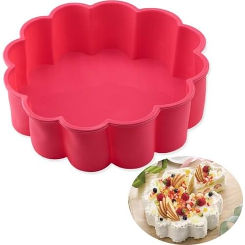 Creative Flower Shape Wave Edge Cake Mold Random Color Silicone Round Bakeware DIY Desserts Mold Mousse Bread Mould Baking Tools