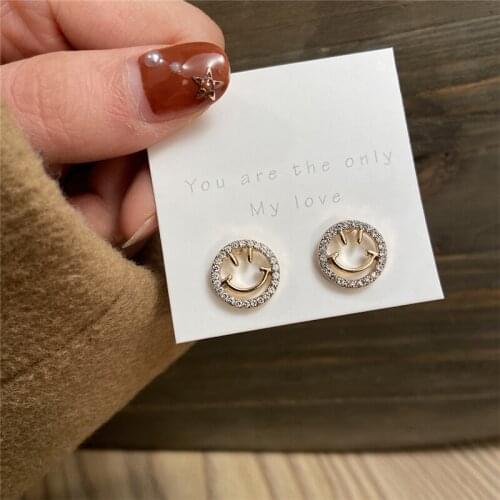 New Fashion Cute Crystal Smile Face Earrings for Women 2020 Minimalist Gold Crystal Round Stud Earrings Female Party Jewelry