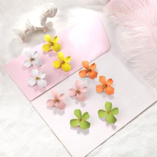 Korean Version of The New S925 Needle Color Special-shaped Four Petal Earrings Sweet Flower Earrings Iins Style Female Earrings