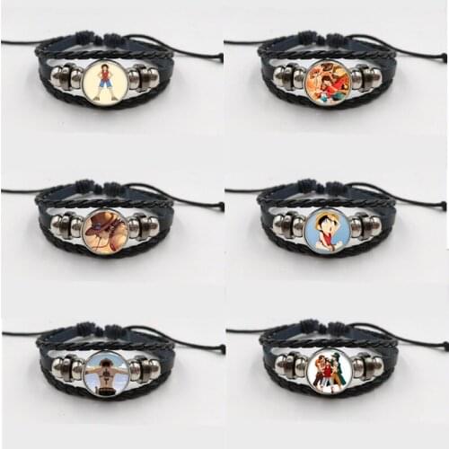 Anime One Piece Cosplay Charm Bracelet Luffy Zoro Chopper Robin Time Gem Leather Beaded Bracelets for Men Women Souvenir Gifts
