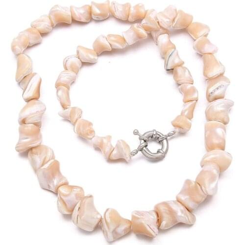 New Style Fashion Shell Necklace Irregular Exquisite Beads For Elegant Women Love Romantic Gift Jewelry