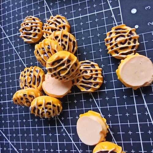 Resin flatback ice roll hamburger bread 19mm Cabochons Jewelry Mobile Phone Hairpin Headwear DIY Accessories