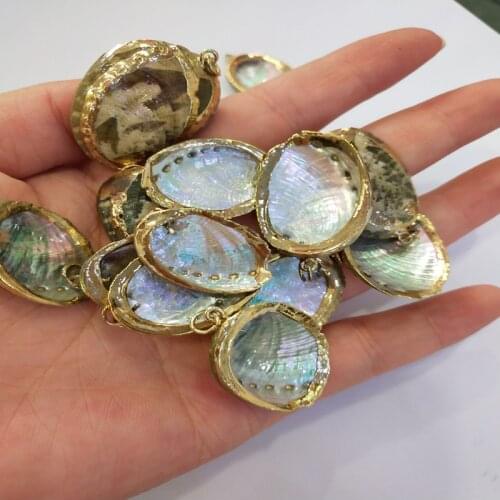 Bohemian Fine Shell Pendants for DIY Women Fashion Ocean Sea Beach Necklaces Shell Jewelry Accessories