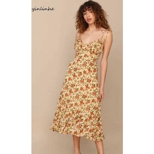 Yinlinhe Elastic High Waist Braces Long Dress Women V neck Sexy Summer Dress French Style Vocation Beach Dress Party Outfit 2087