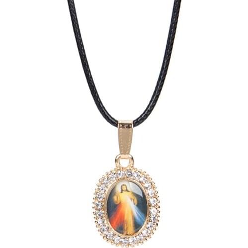 Religious Catholic Saint Holy Blessed Jewelry St. Lucy Pendant Virgin Mary golden Necklace Fashion Accessories for Men Women