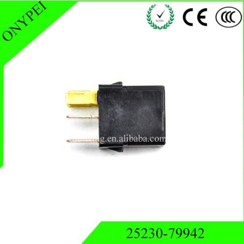 25230 79942 12V Genuine Accessory Power Relay For Nissan Infiniti 25230-79942 2523079942