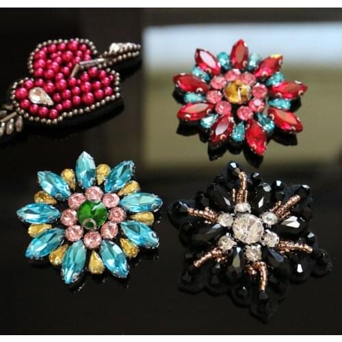 1pc handmade sequin round flower patches for clothing DIY rhinestone beaded Sew on patch embroidery applique round parche ropa