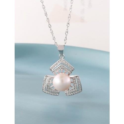 European And American Fashion S925 Sterling Silver Necklace Female Iight Iuxury Pearl Pendant Silver Jewelry
