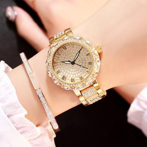Gold three-color quartz watch fashion casual set steel belt watch star watch womens watch