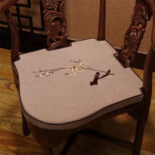 Fine Embroidery Plum Blossom Gap Seat Pads Trigon Chair Cushion Anti-Slip Irregular Chinese Cotton Linen Sitting Mats