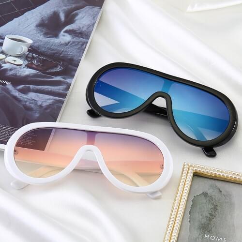 PAMASEN 2019 New Fashion Siamese Sunglasses for Women UV400 Gradient Sun Glasses for Women Oculos De Sol 7 Colors 8066