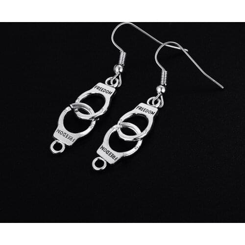 Trendy Vintage Handcuffs Shape Dangle Earrings for Women Girl Retro Drop Earrings Cute Small Object Earring Jewelry Bijoux
