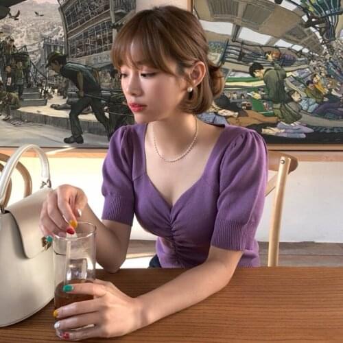 Korea Chic Retro Gentle Purple Show White Careful Machine Big V-Neck Folds Show Thin Puff Sleeve Sleeve Knit Top Women