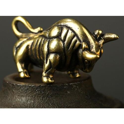 Solid Brass copper Cow Ornament Copper Handmade Antique Animal Statue Miniature Figurine Office Desk Home Decoration