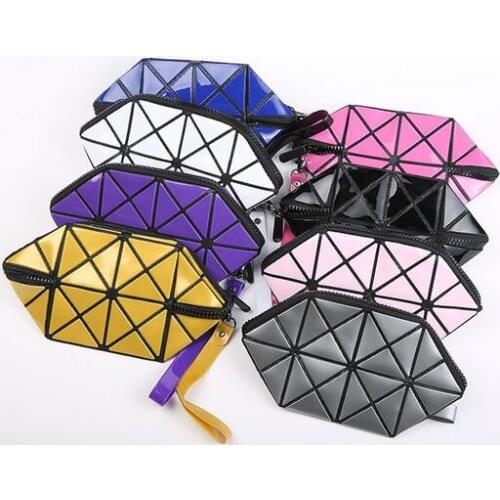 11 colors Geometric Cosmetic Bag Women Laser Diamond Makeup Bag Ladies Cosmetics Organizer