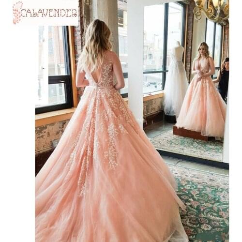 Tulle Blush Wedding Dress Ball Gown Deep V-Neck Lace Appliques vestido de novia Pearls Beaded Bridal Dresses Custom Made