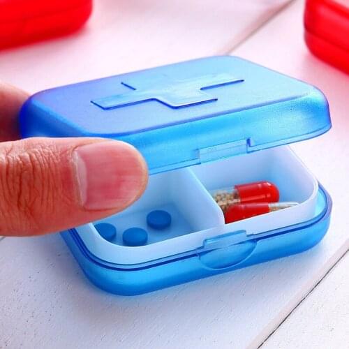 Portable small medicine box One-week sub-packing box Take the medicine box with you Mini drug pill box Seal the medicine box
