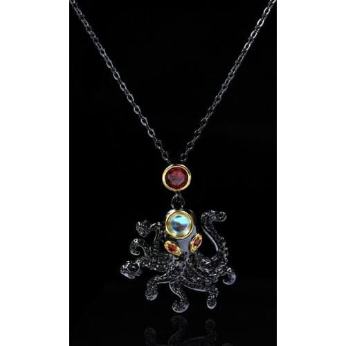 925 Silver Fashion Novel Ladies Jewelry Animal Necklace Octopus Black Gold Red Zircon Necklace Party Jewelry High Jewelry gift