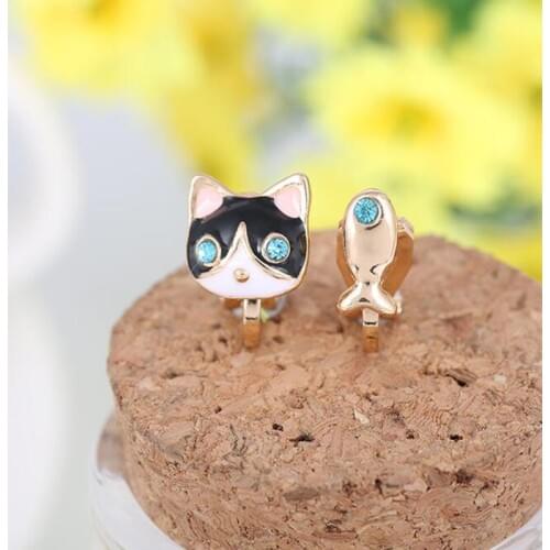 Grace Jun(TM) Korea Style Cat Fish Shape Enamel Clip on Earrings Without Piercing for Girls Party Cute Animal No Hole Ear Clip