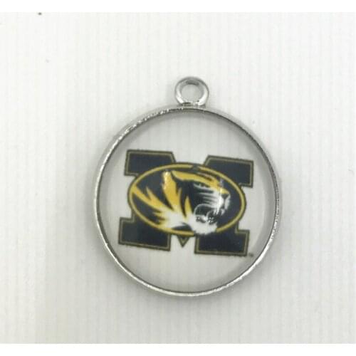 10pcs America US Sports Missouri Tiger Dangle Charms Sport Charms Diy Bracelets Pendants Jewelry Accessory Hanging Charms