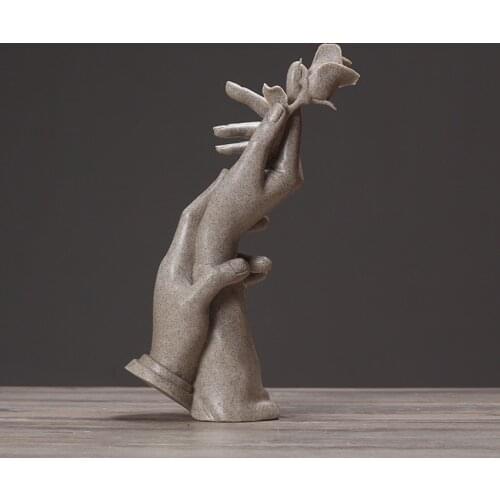 Nordic Resin Statue For Decoration Home Decor Statues Beelden Decoratie Abstract Sculpture Modern Figurines Love Rose Sandstone