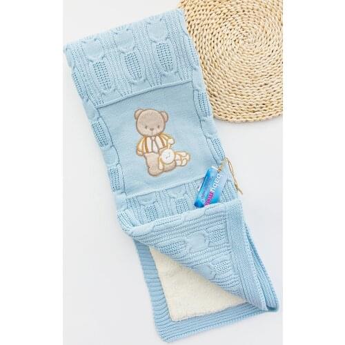 Teddy Bear Figure Knitwear Baby Blanket