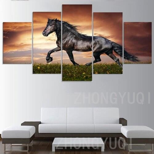 HD Print Modern Home Painting Modular Pictures 5 Panel Running Black Horse Framework Wall Art Poster Decor Living Room Canvas