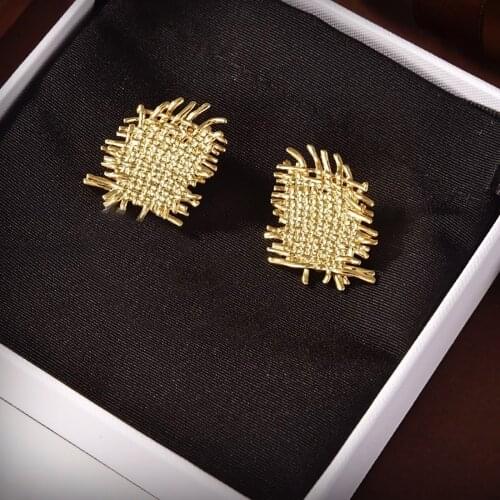 New Vintage Round Marble Fashion Fine Weave Stud Earrings Contracted Senior Geometric Metal Temperament Women Earrings Jewelry