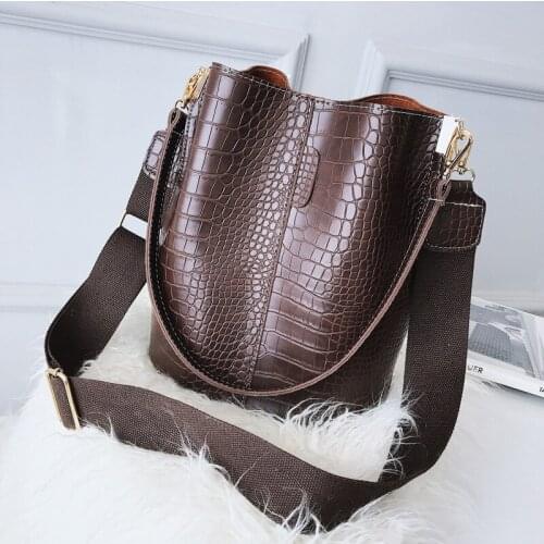 Large Bag Women 2020 New Crocodile Pattern shoulder Bucket Bag Large-capacity Fashion satchels Messenger Bag purses and handbags